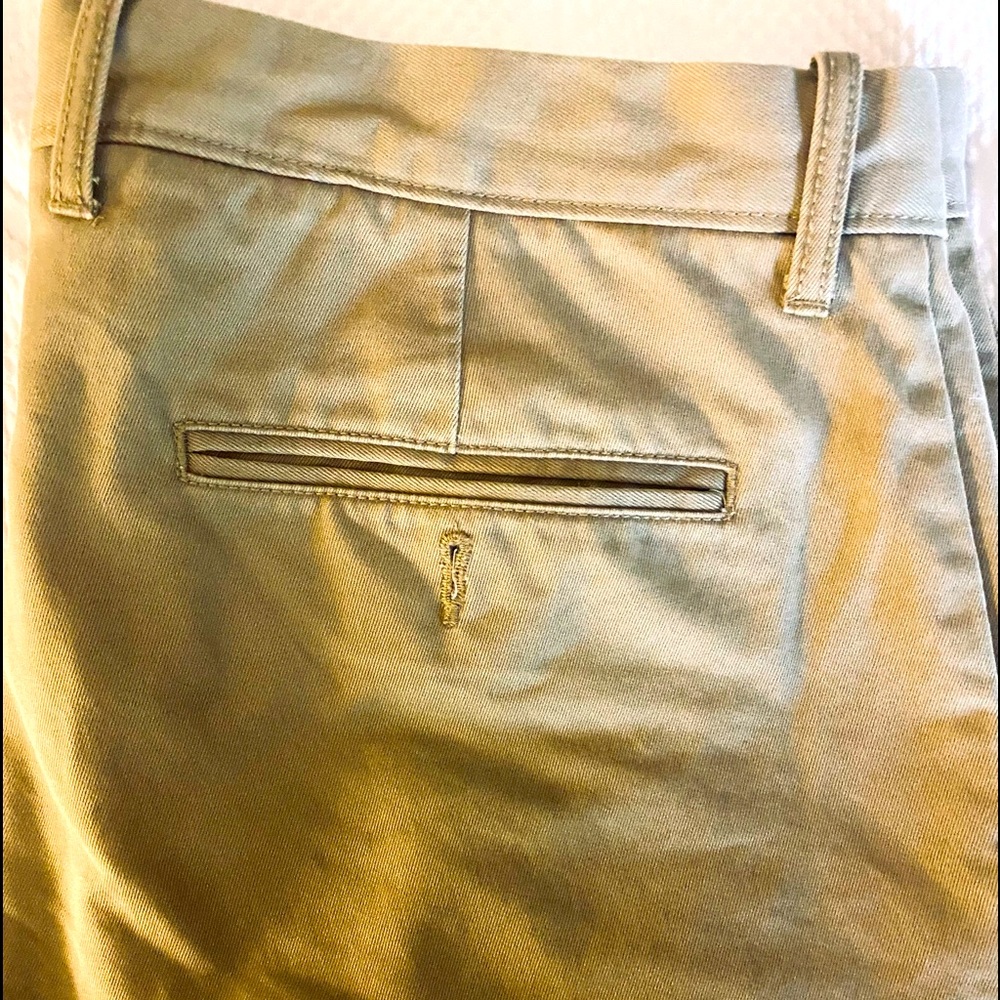 Men’s J Crew Broken In Khakis